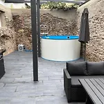 1-zimmer-apartment Mit Pool Und Kamin * אלנז-פולטרסדורף
