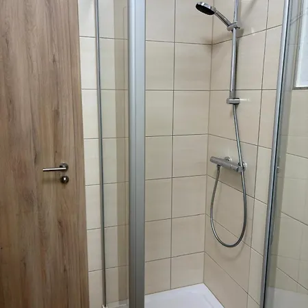 1-zimmer-apartment Mit Pool Appartamento *