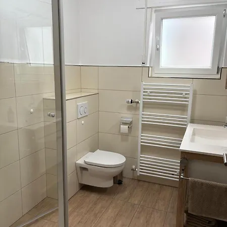 1-zimmer-apartment Mit Pool Apartment *